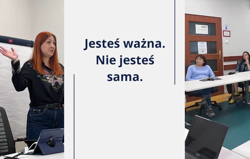 Kobieta prowadząca szkolenie o stresie po lewej, napis „jesteś ważna. nie jesteś sama” na środku na pastelowym tle, po prawej grupa kobiet uczestniczących w spotkaniu.